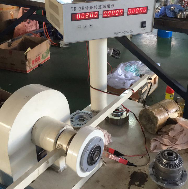 С�D(zhu��n)�شŷ��Ƅ�(d��ng)���y(c��)���x��